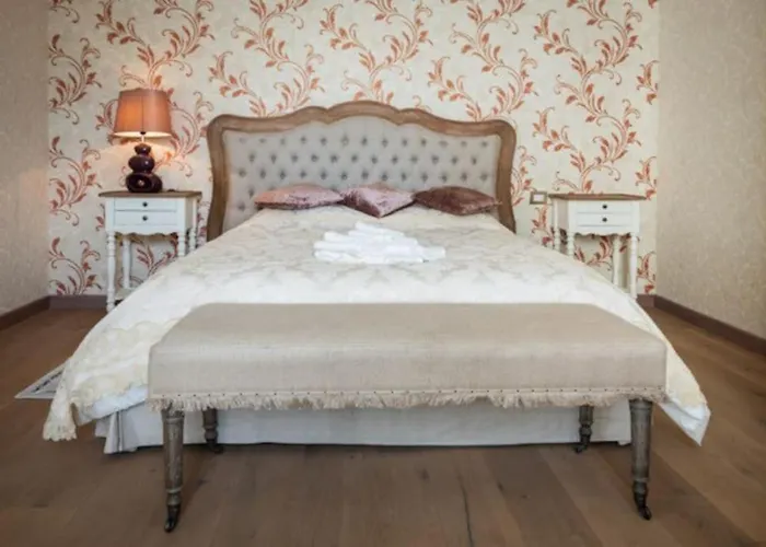 Merulana Penthouse: 5 Minutes Walk From Colosseum רומא